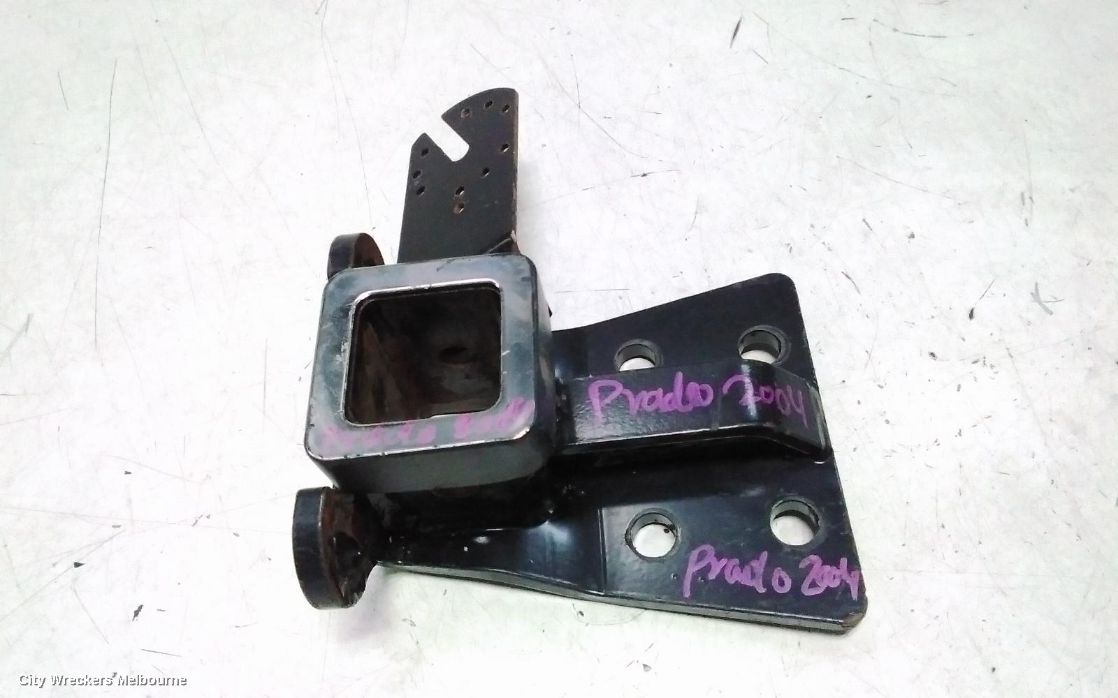 TOYOTA PRADO TOWBAR, GENUINE TYPE, 120 SERIES, 02/2003 - 10/2009 - Image 3