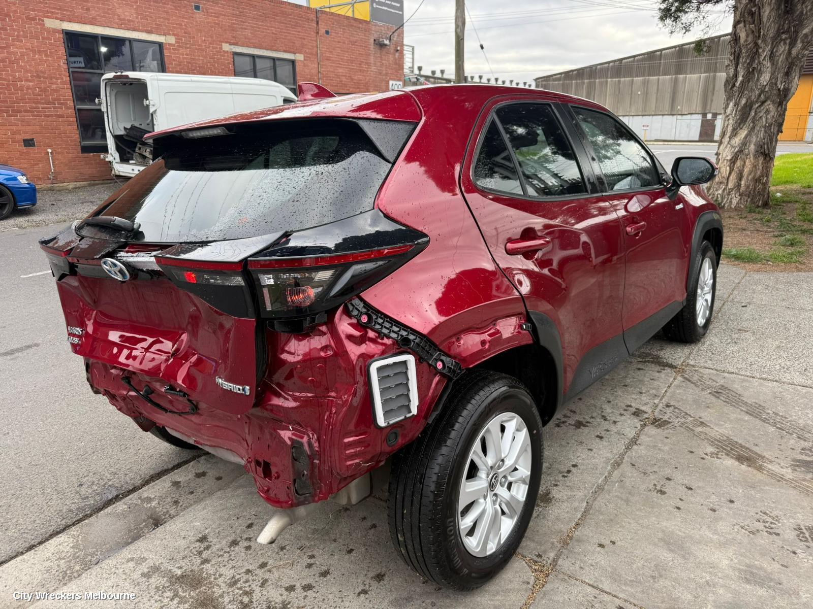 TOYOTA YARIS CROSS RIGHT DOOR MIRROR, XP210, NON BLIND SPOT, NON CAMERA TYPE, COLOUR CODED, 06/2020 ONWARDS - Image 3