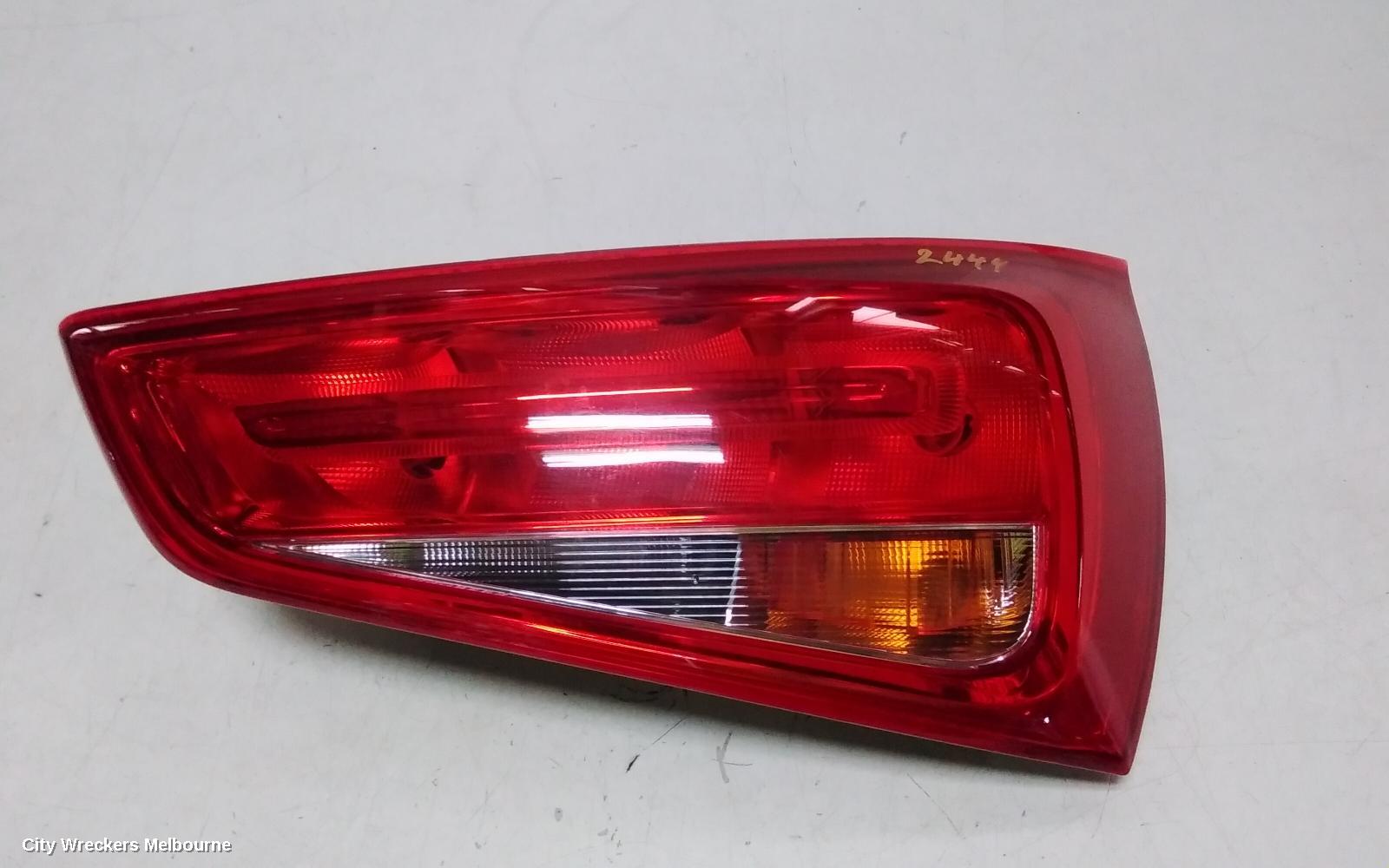 AUDI A1 RIGHT TAILLIGHT, A1, 8X, ON LIFTGATE, LED TYPE, 12/2010 - 02/2015 - Image 3