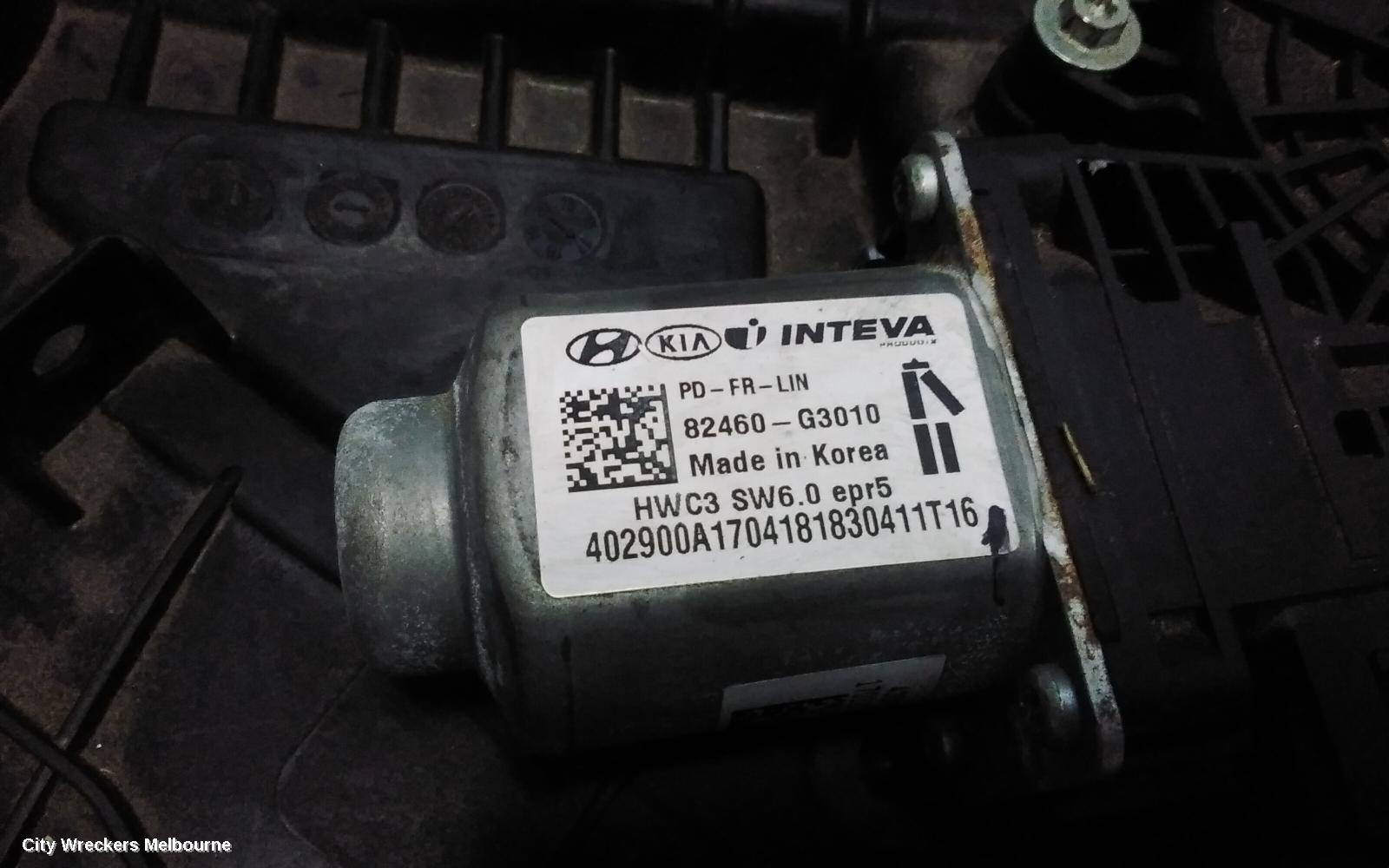 HYUNDAI I30 RIGHT FRONT WINDOW REG/MOTOR, PD, HATCH, DOOR REG ASSY (REG AND MOTOR), 2 PIN TYPE, 03/2017 ONWARDS - Image 3