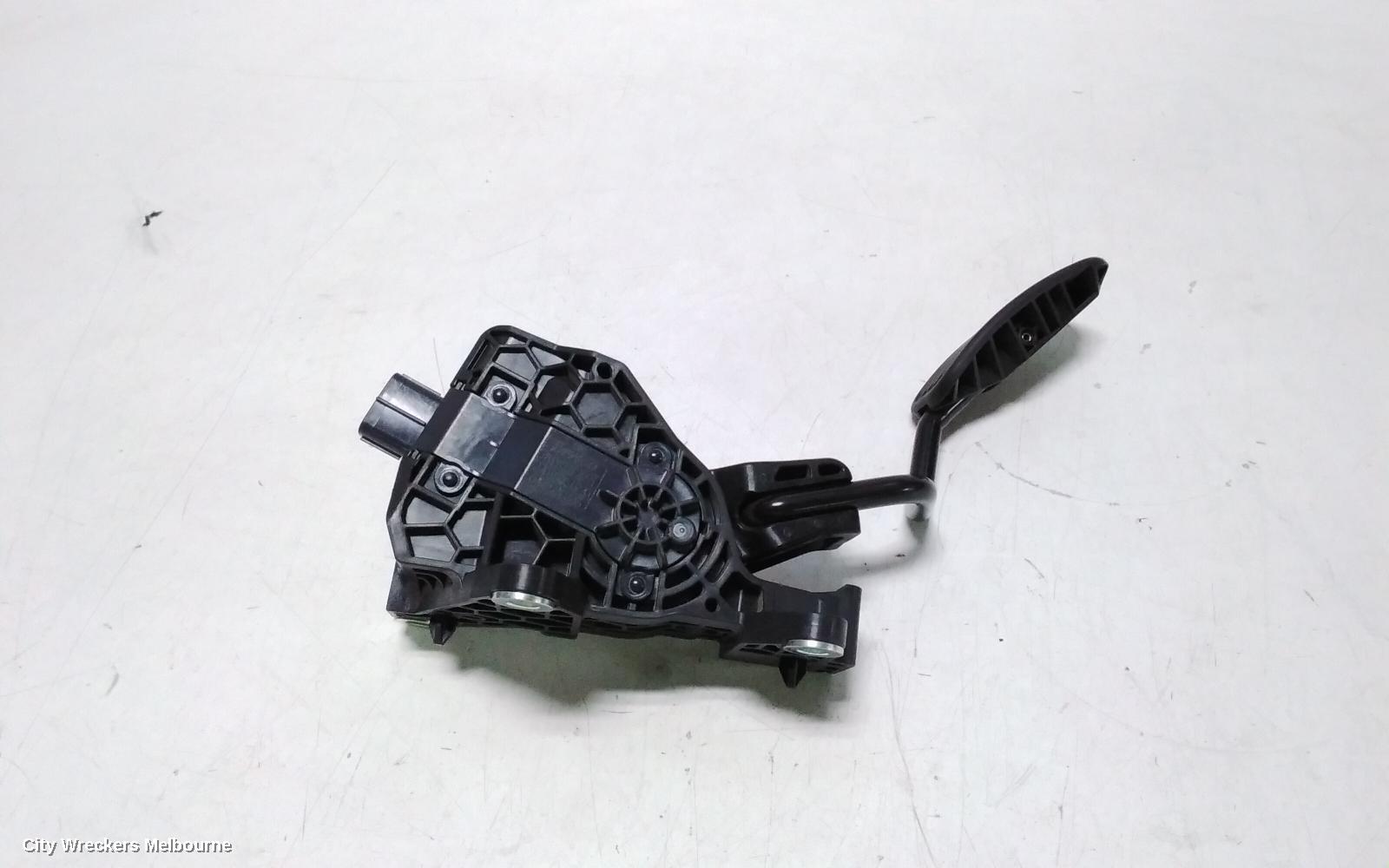 TOYOTA COROLLA PEDAL ASSEMBLY, E210, ACCELERATOR PEDAL, 07/2018 ONWARDS - Image 1