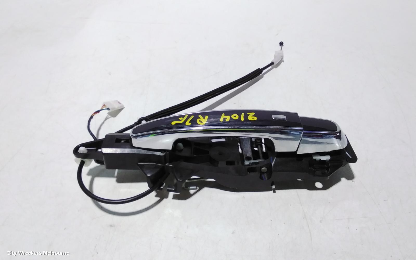 HOLDEN EQUINOX DOOR HANDLE, OUTER, RH FRONT, LTZ, EQ, 09/2017 - 12/2020 - Image 3