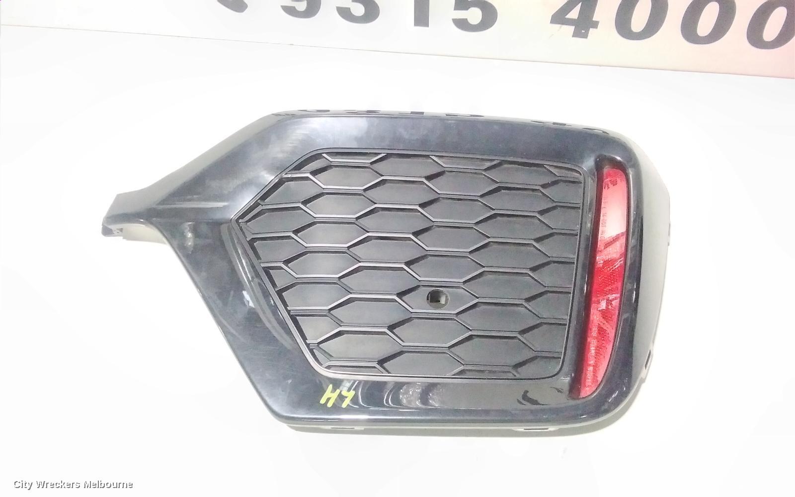 HONDA CIVIC LEFT TAILLIGHT, BUMPER REFLECTOR, HATCH, 10TH GEN, 05/2016 ONWARDS - Image 2