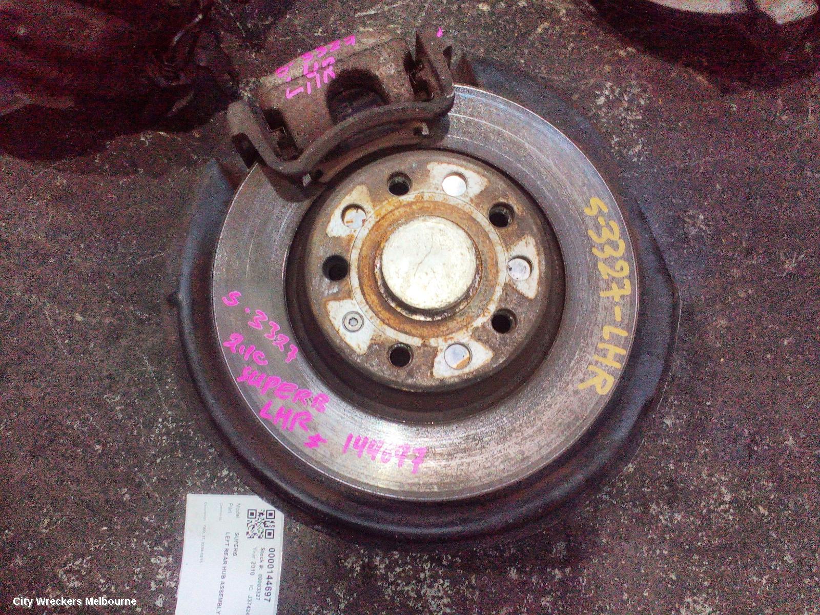 SKODA SUPERB LEFT REAR HUB ASSEMBLY, FWD, 3T, 03/2009 - 12/2015 - Image 2