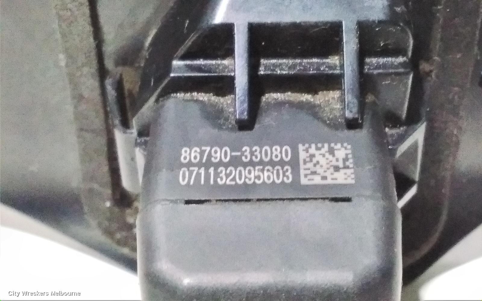 TOYOTA AURION REVERSE CAMERA, REVERSE CAMERA, GSV50R, 04/2012 - 08/2017 - Image 3