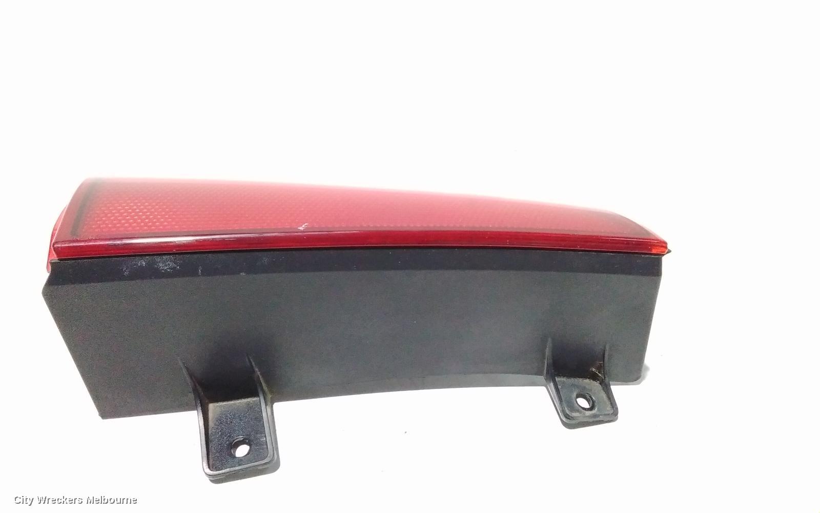 MERCEDES VITO LEFT TAILLIGHT, UPPER TAILGATE, 639, 04/2004 - 02/2015 - Image 3