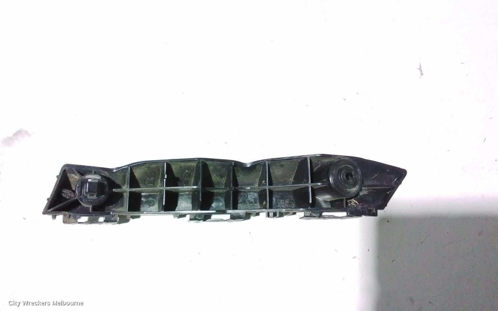 TOYOTA CAMRY, XV50, 05/2015 - 10/2017, RHR BAR SLIDER: 83412 - Image 2