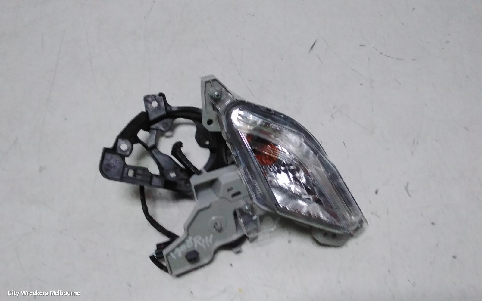 MAZDA CX3 RIGHT INDICATOR/FOG/SIDE, BUMPER FLASHER, DK, 03/2015 ONWARDS - Image 2