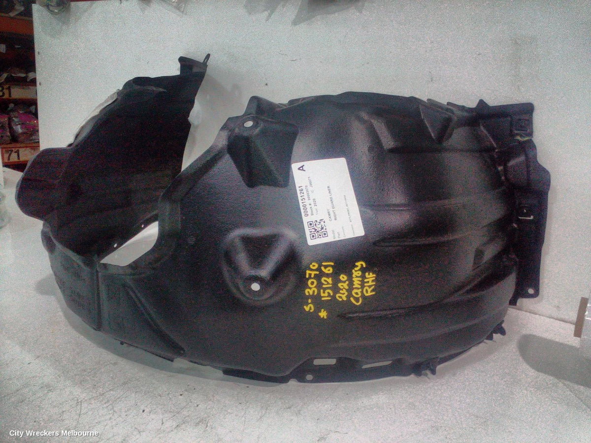 TOYOTA CAMRY RIGHT GUARD LINER, XV70, FRONT, 09/2017 - 05/2024 - Image 2