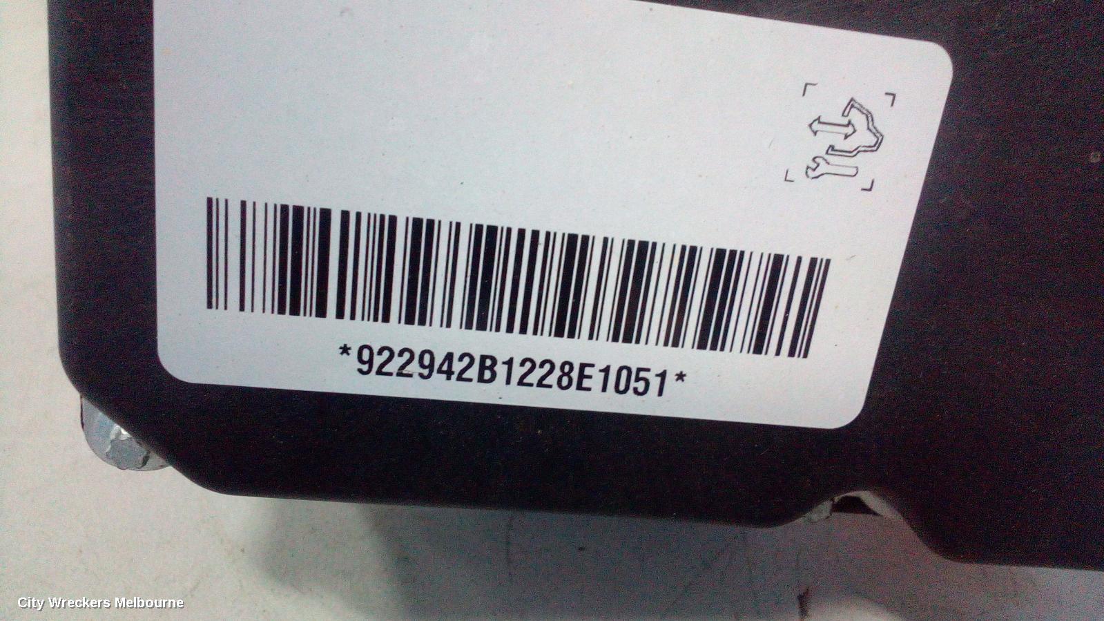 HOLDEN COMMODORE ABS PUMP/MODULATOR, VE, NON TRACTION CONTROL TYPE, 08/2006 - 04/2013 - Image 1