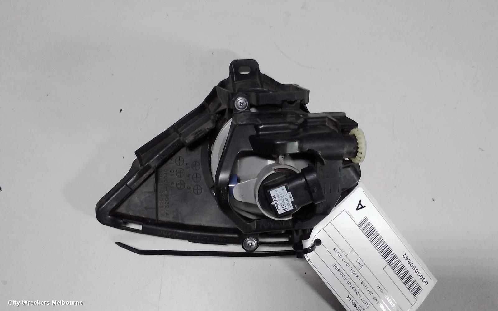 TOYOTA COROLLA LEFT INDICATOR/FOG/SIDE, BUMPER FOGLAMP, ZRE182R, HATCH, 10/2012 - 03/2015 - Image 2