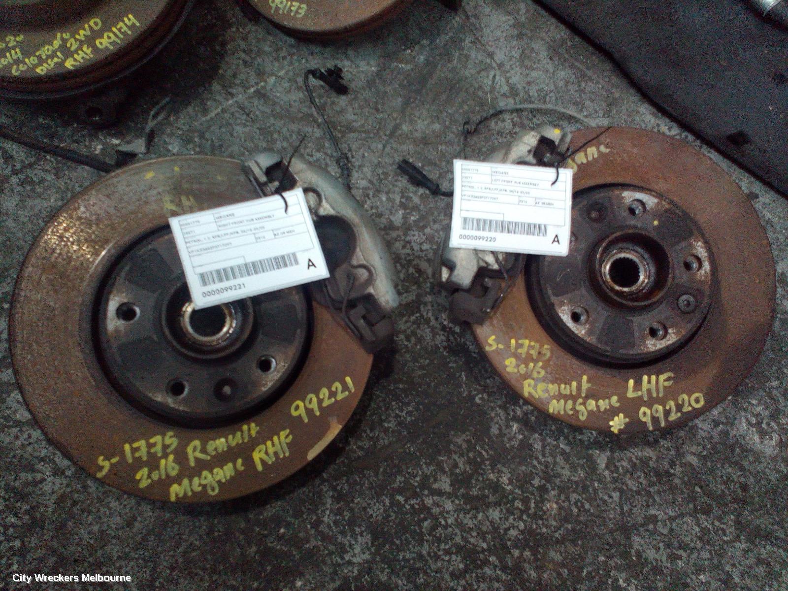 RENAULT MEGANE RIGHT FRONT HUB ASSEMBLY, PETROL, 1.2, BFB/LFF/KFB, 06/2016 - 02/2020 - Image 3