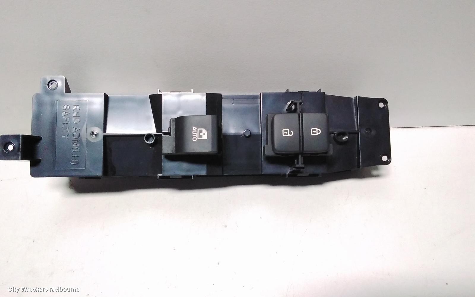 HYUNDAI GENESIS PWR DR WIND SWITCH, LH FRONT/LH REAR/RH REAR, DH, 11/2014 - 01/2018 - Image 2
