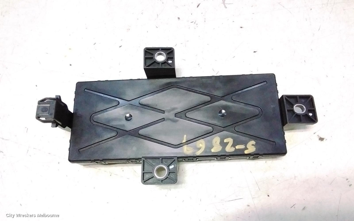 ISUZU DMAX ECU, RG, BODY CONTROL MODULE, P/N 8977972500, 07/2020 ONWARDS - Image 3