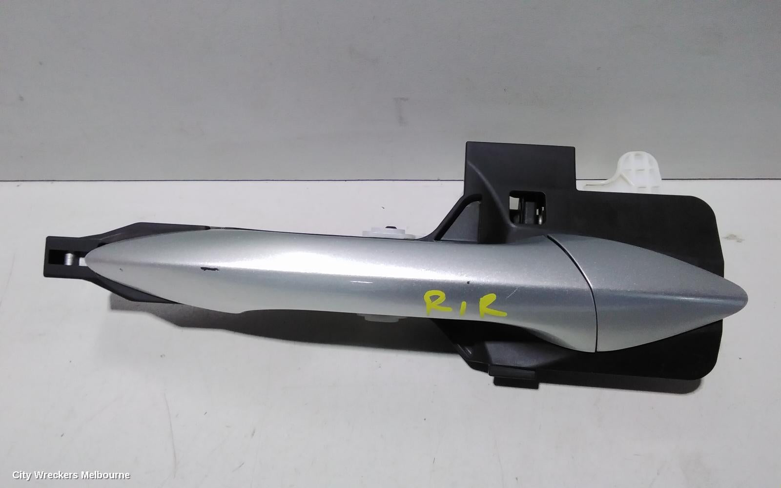 HYUNDAI I30 DOOR HANDLE, OUTER, RH REAR, NON KEYLESS ENTRY TYPE, GD (CZECH-VIN TMAD), 12/2012 - 02/2017 - Image 2