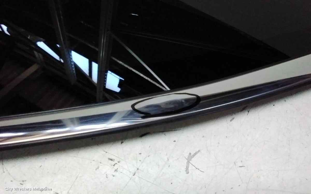 MITSUBISHI PAJERO LEFT REAR SIDE GLASS, PRIVACY GLASS TYPE, QE, PAJERO SPORT, 10/2015 ONWARDS - Image 3