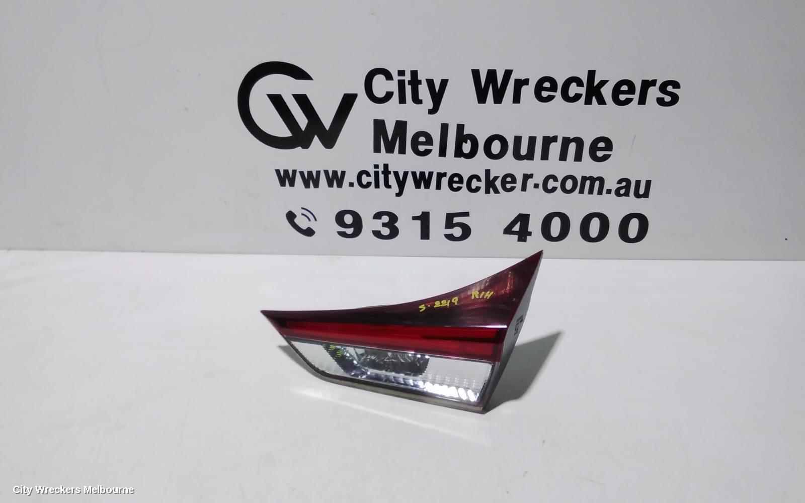 TOYOTA COROLLA REAR GARNISH, TAILGATE LAMP (RH SIDE), ZRE182R/ZWE186R, HATCH, 03/2015 - 06/2018 - Image 1