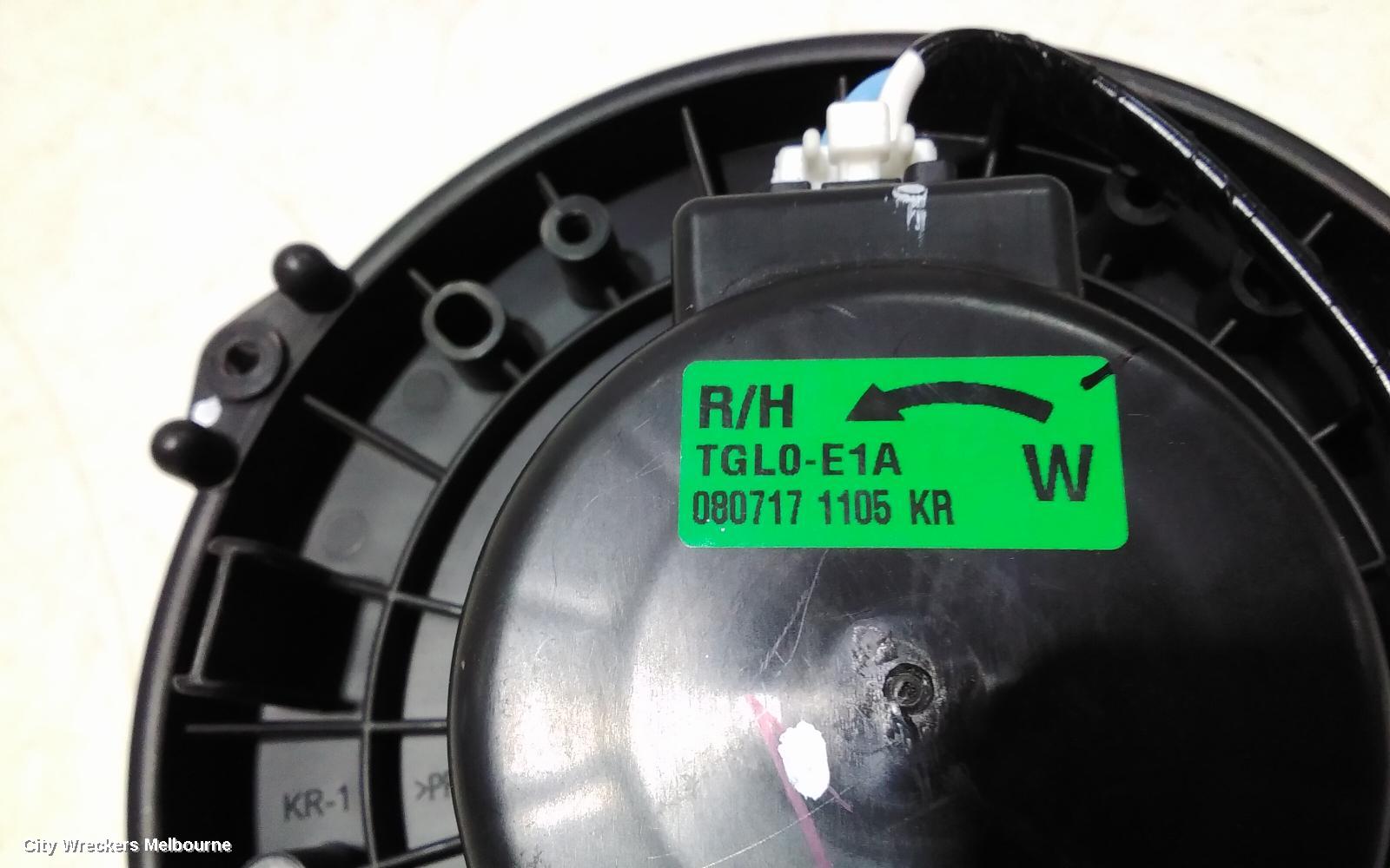 HONDA CIVIC HEATER FAN MOTOR, 10TH GEN, DOUBLE ZONE, 05/2016 - 08/2021 - Image 3