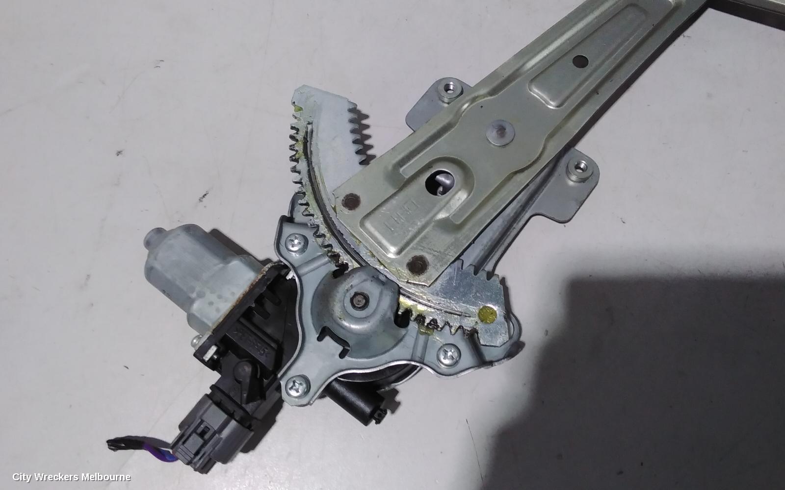 MITSUBISHI LANCER LEFT FRONT WINDOW REG/MOTOR, CJ, SEDAN/HATCH, 07/2007 - 02/2011 - Image 2