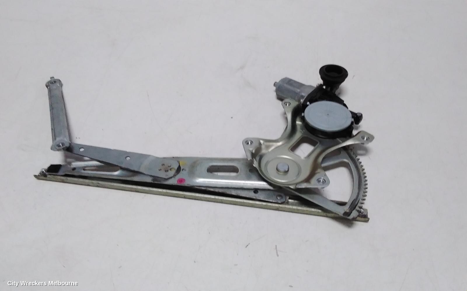 TOYOTA YARIS LEFT FRONT WINDOW REG/MOTOR, NCP9#, 3DR/5DR HATCH, 10/2005 - 07/2011 - Image 2