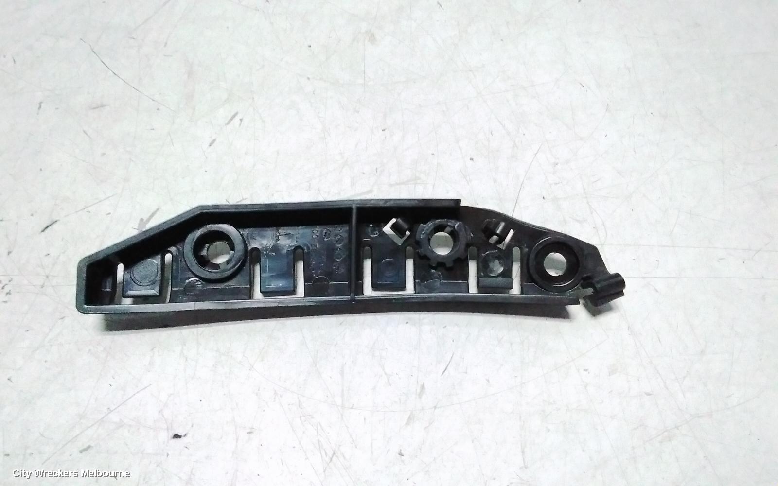 TESLA MODEL 3, 1ST GEN, 06/2019 ONWARDS, RHF BAR BRAKET: 130443 - Image 1