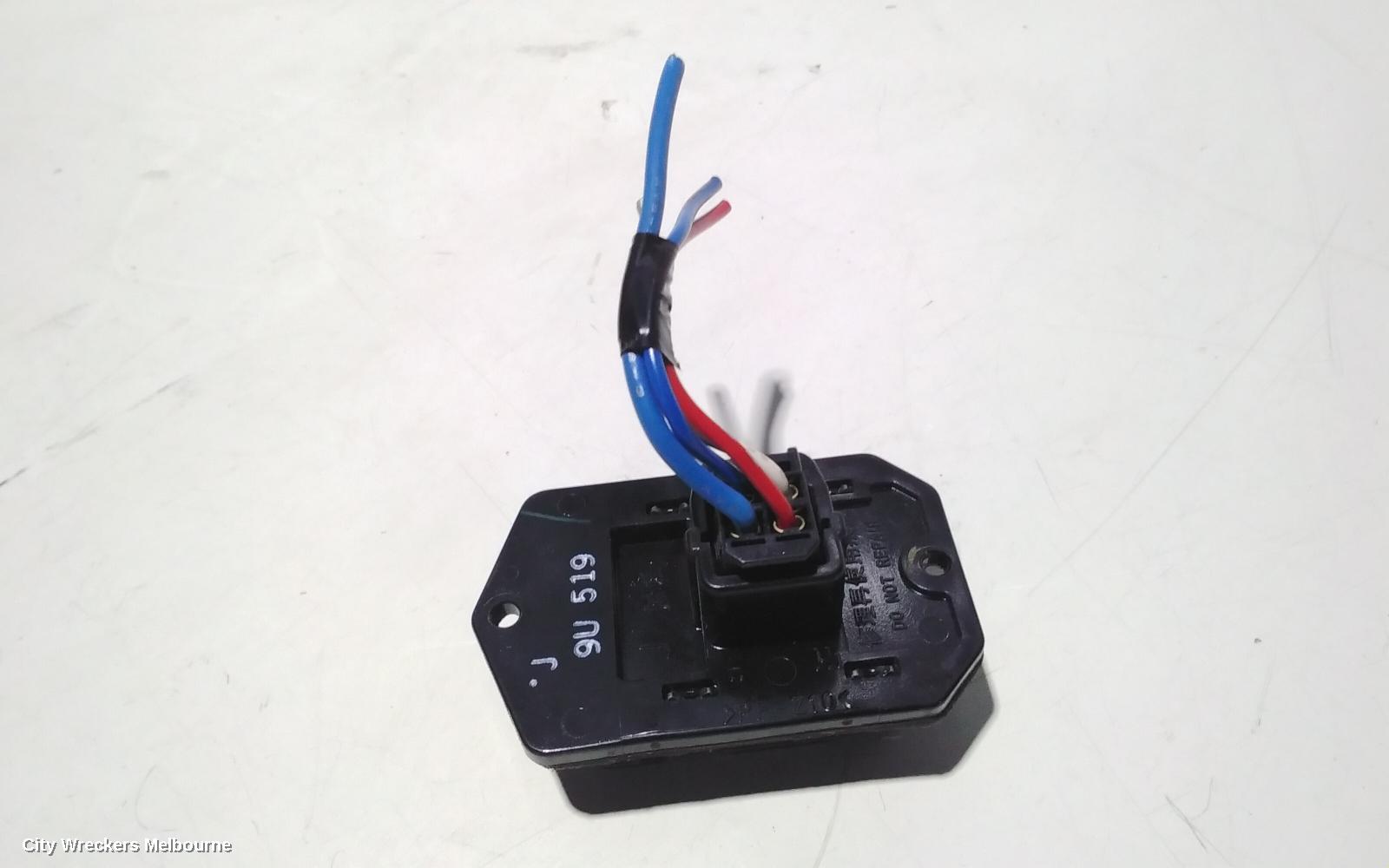 TOYOTA RAV4 FAN SPEED RESISTOR, XA40, 12/2012 - 11/2018 - Image 2