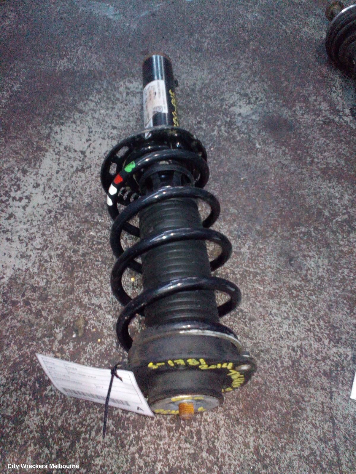 VOLKSWAGEN TIGUAN RIGHT FRONT STRUT, 5N, 07/2011 - 08/2016 - Image 3