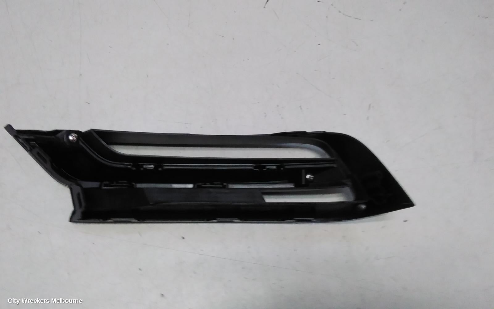 HONDA HRV RIGHT INDICATOR/FOG/SIDE, BUMPER FOGLAMP SURROUND, RV, 12/2021 ONWARDS - Image 2