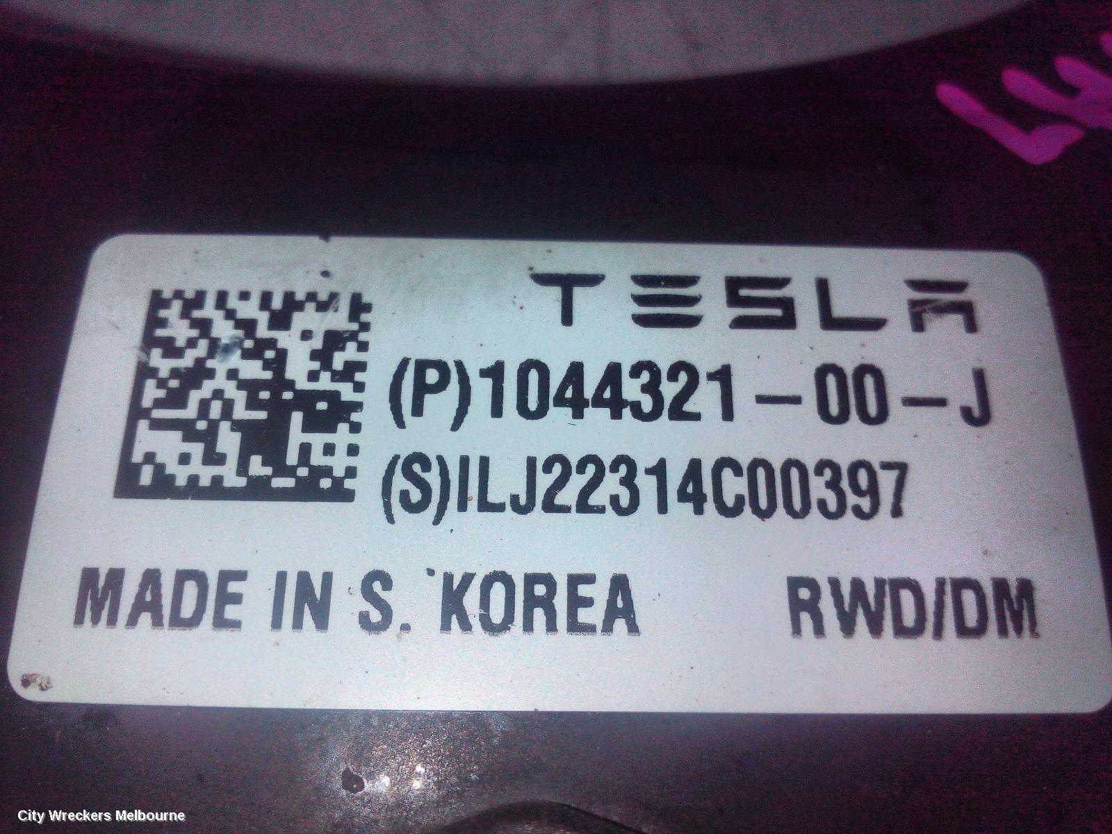 TESLA MODEL 3 LEFT FRONT UPPER CONTROL ARM, 1ST GEN, 06/2019 ONWARDS - Image 3