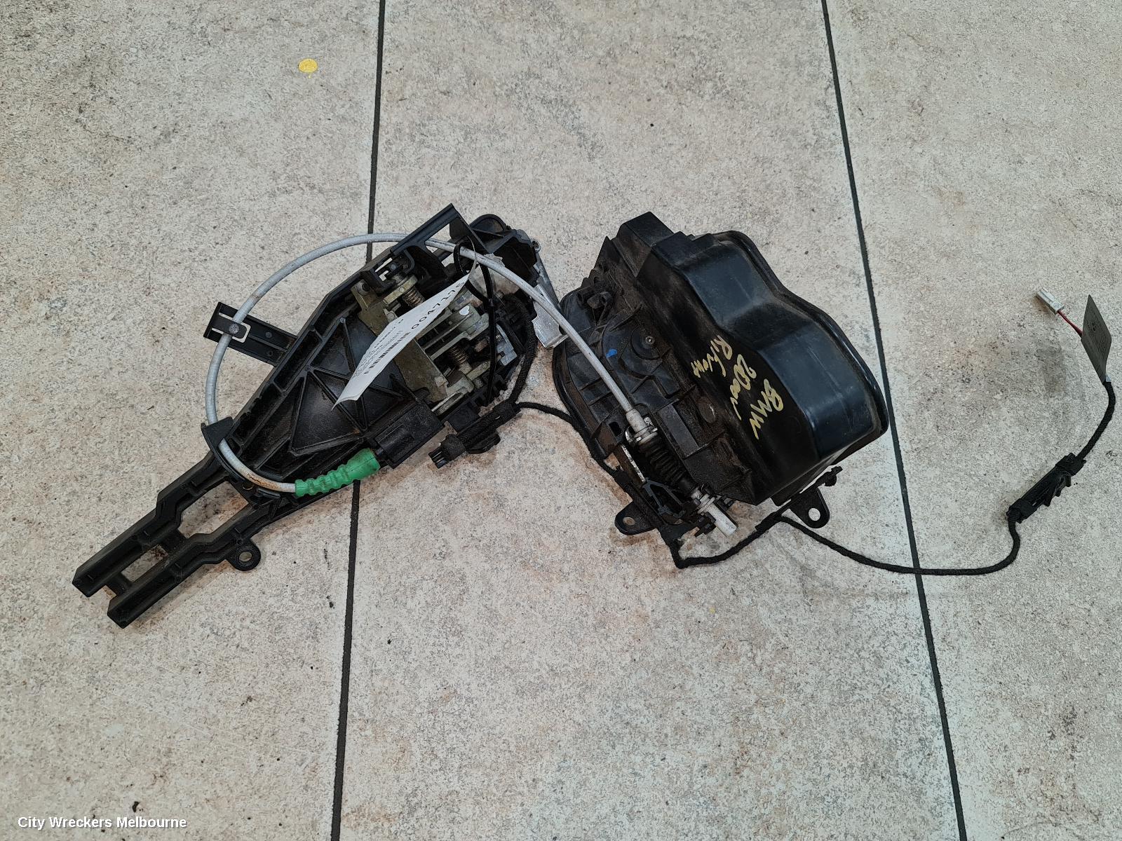 BMW 3 SERIES DOOR/BOOT/GATE LOCK, RIGHT FRONT DOOR LOCK, E91/E92/E93, WAGON/COUPE/CABRIO, 02/2006 - 09/2013 - Image 1