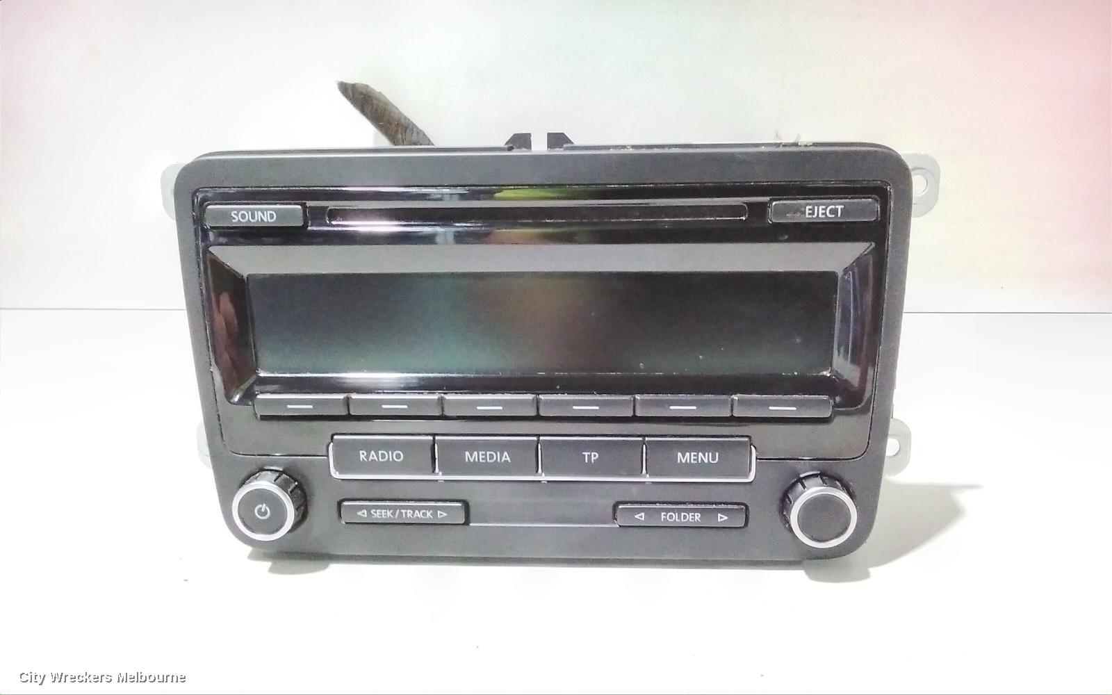 VOLKSWAGEN POLO RADIO/CD/DVD/SAT/TV, SINGLE DISC CD PLAYER (RCD310), 6R, 05/2010 - 09/2017 - Image 2