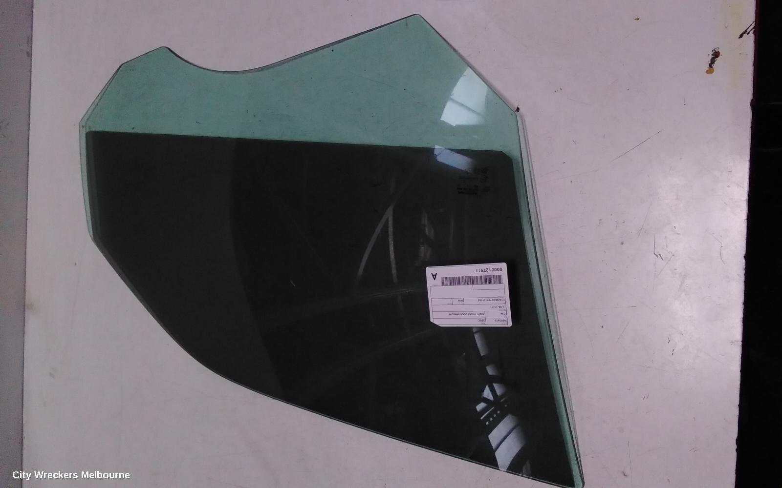 CHRYSLER 300C RIGHT FRONT DOOR WINDOW, 11/2005 - 12/2011 - Image 3