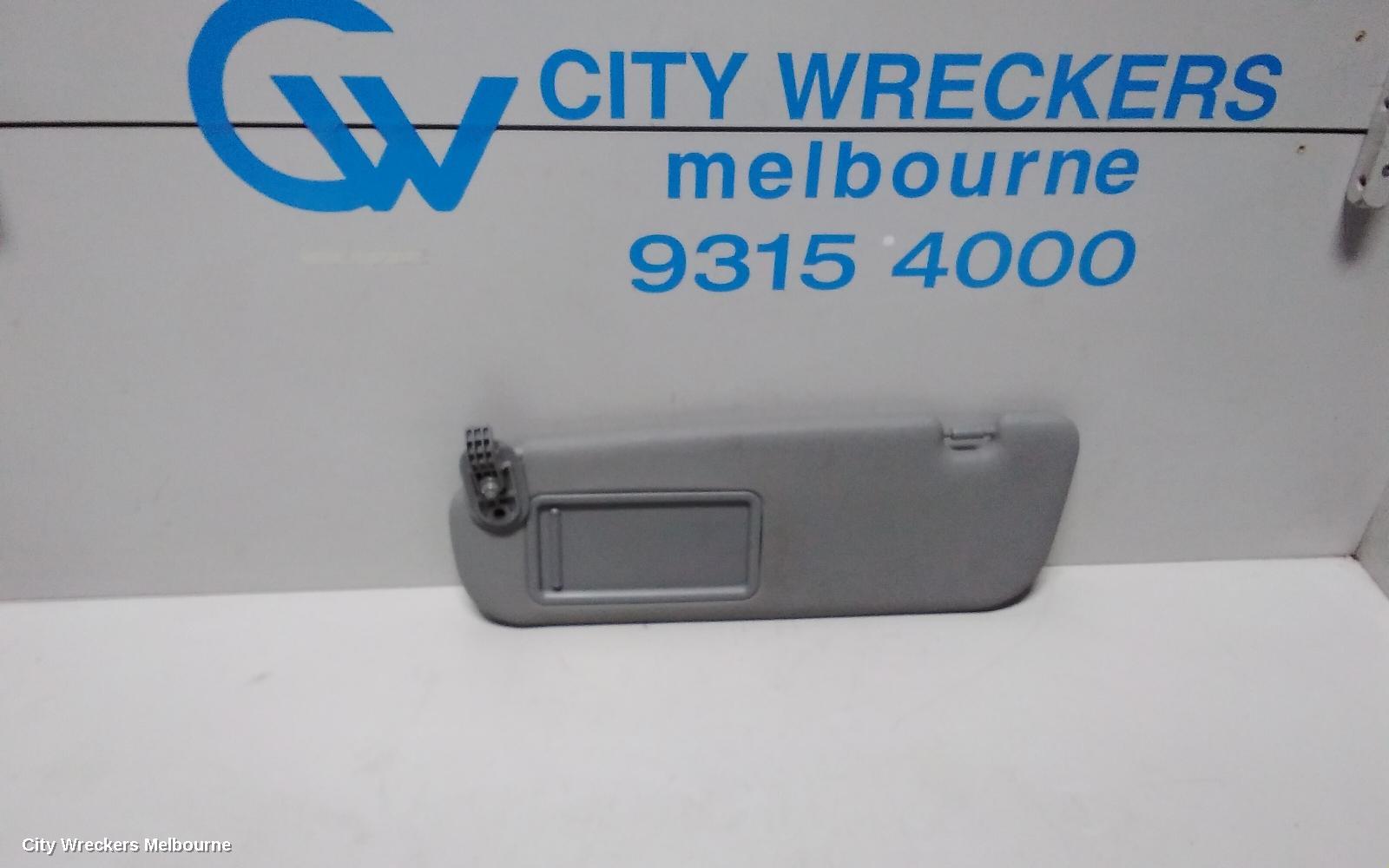 HYUNDAI VELOSTER SUNVISOR, FS, LH SIDE, GREY, W/ MIRROR & LAMP TYPE, 12/2011 - 02/2018 - Image 1