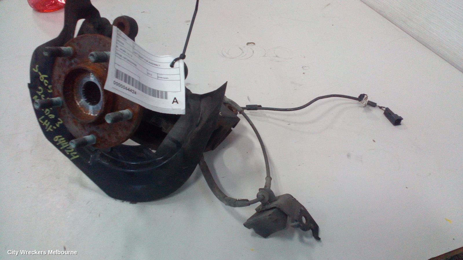 MAZDA 3 LEFT FRONT HUB ASSEMBLY, BL, 04/2009 - 10/2013 - Image 2
