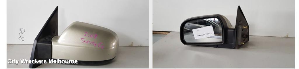 HYUNDAI SANTA FE LEFT DOOR MIRROR, CM, NON FLASHER TYPE, 11/2005 - 06/2012 - Image 1