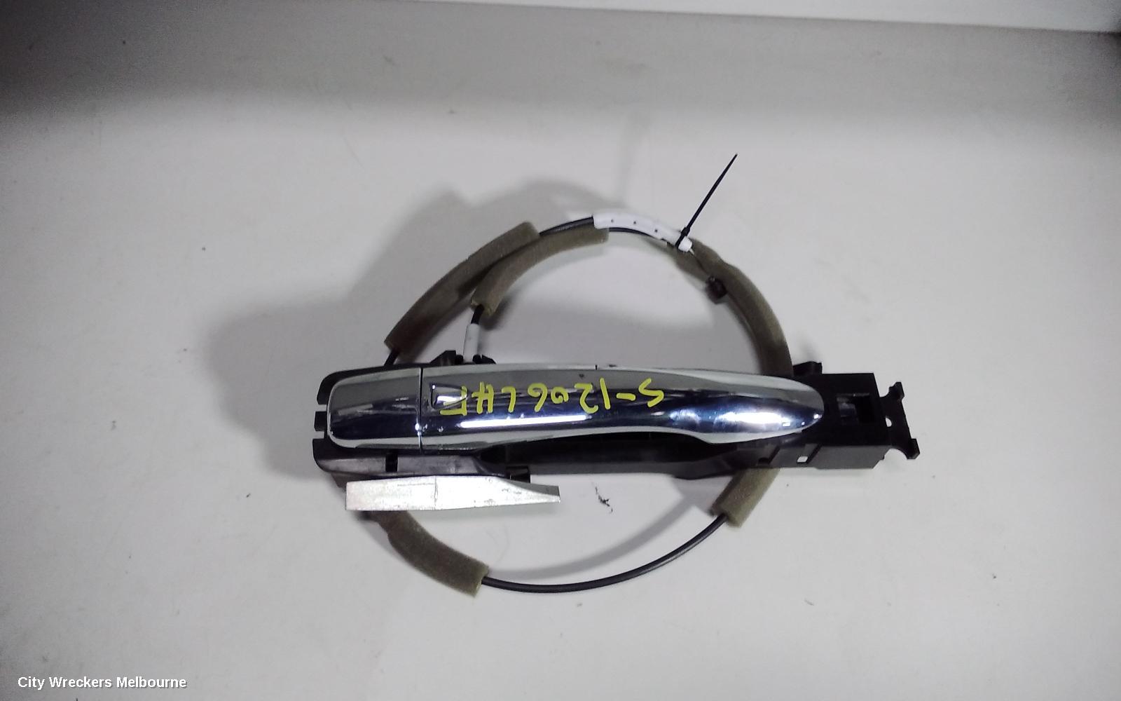 NISSAN XTRAIL DOOR HANDLE, OUTER, LH FRONT, T32, 02/2014 ONWARDS - Image 2