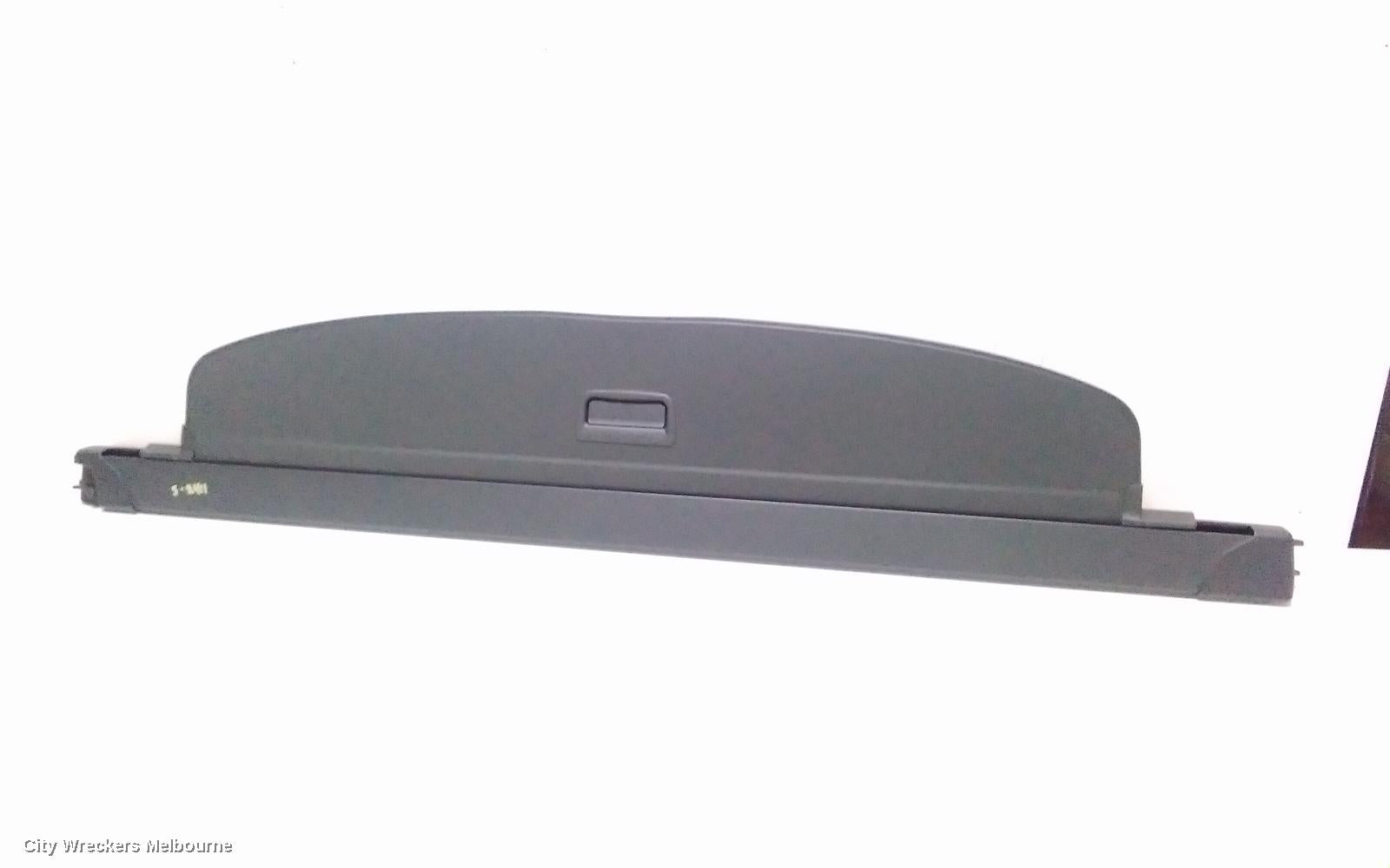 AUDI Q7 PARCEL SHELF CARGO BLIND, 4M, 07/2015 ONWARDS - Image 1