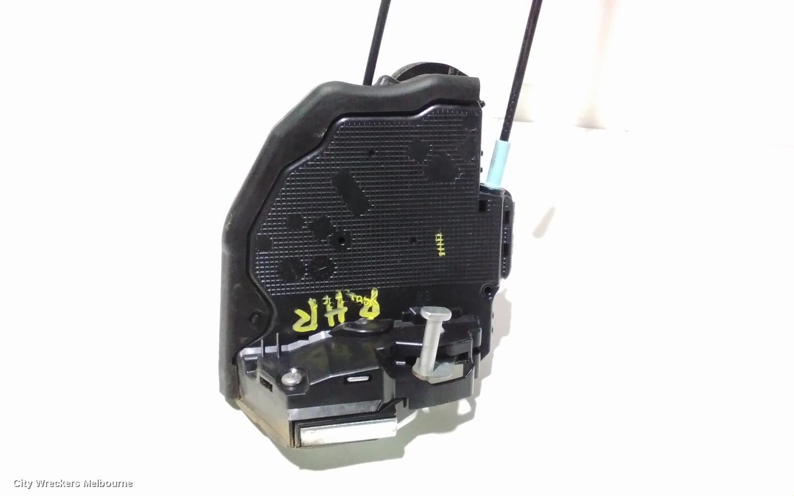 TOYOTA KLUGER DOOR/BOOT/GATE LOCK, RIGHT REAR DOOR LOCK, GSU40-GSU45, 07/2010 - 02/2014 - Image 3