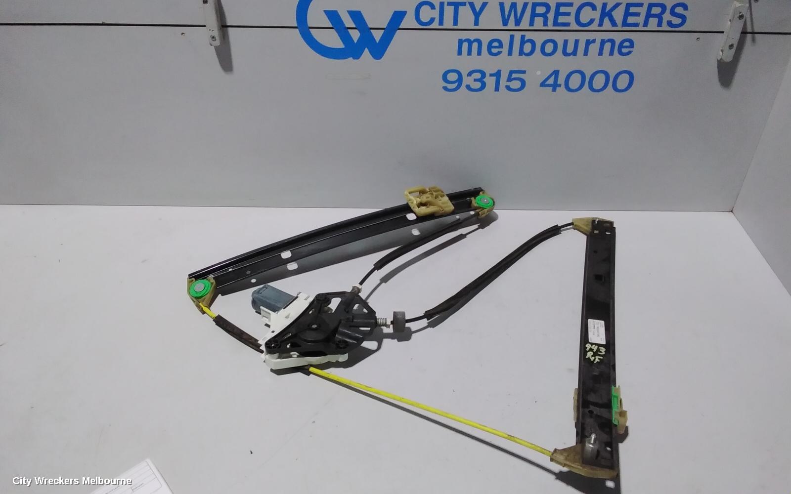 AUDI Q3 RIGHT FRONT WINDOW REG/MOTOR, 8U, 03/2012 - 12/2018 - Image 1