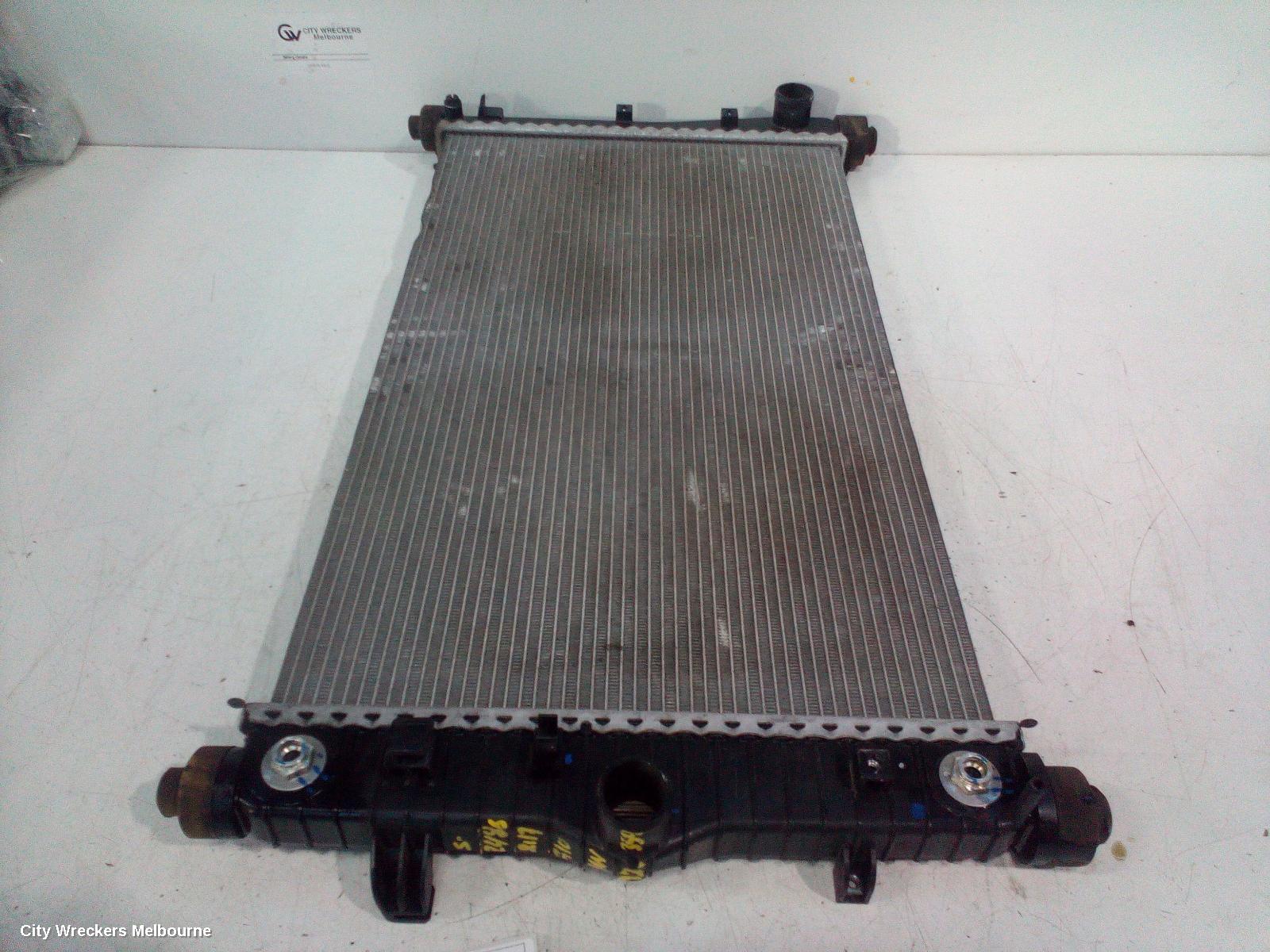 LDV G10 RADIATOR, AUTO, 2.0, PETROL, SV7A/SV7C, WAGON/VAN, 04/2015 ONWARDS - Image 1