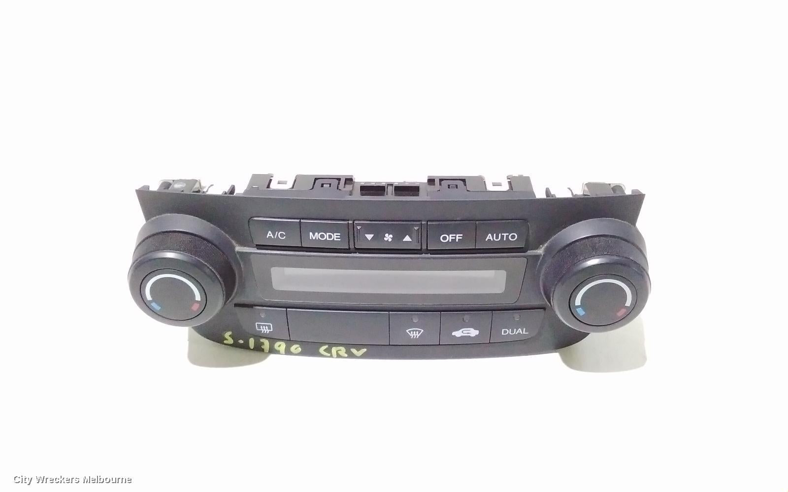 HONDA CRV HEATER/AC CONTROLS, RE, CLIMATE CONTROL TYPE, 03/2007 - 10/2012 - Image 1