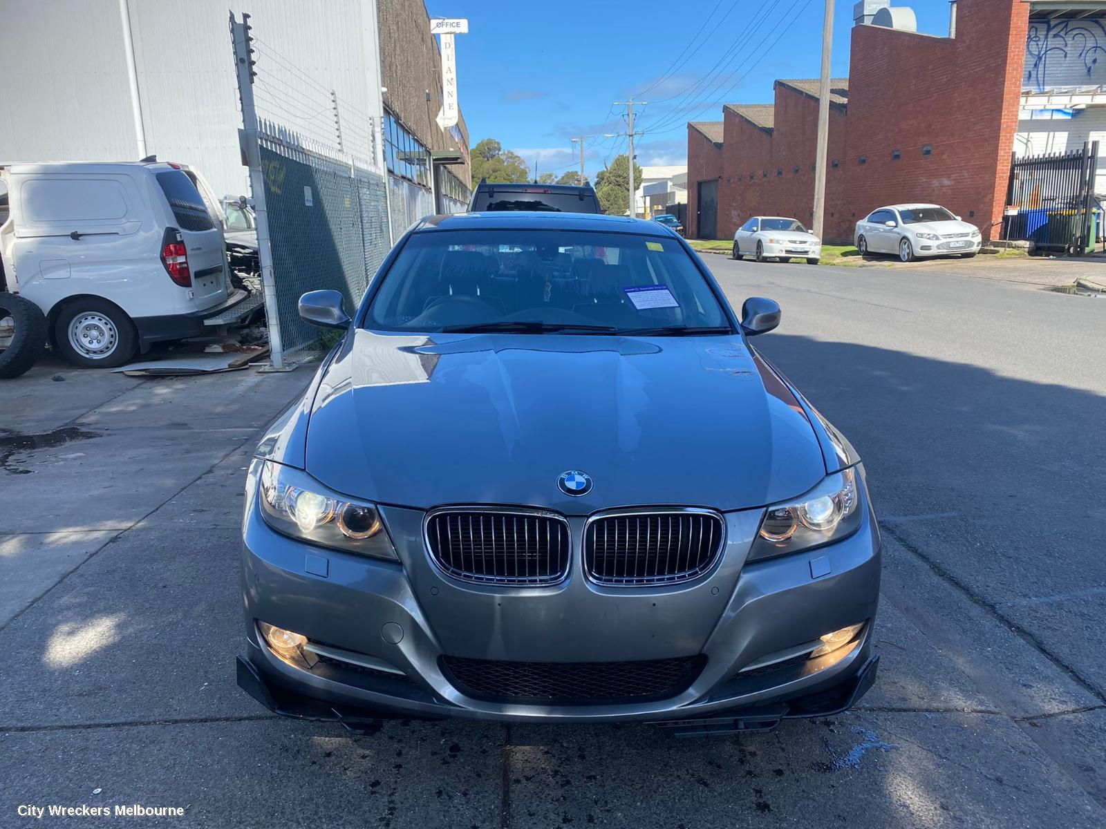 BMW 3 SERIES LEFT DOOR MIRROR, E90/E91, SEDAN/WAGON, STANDARD, NON SEAT ADJ., NON MEMORY & NON AUTO DIP TYPE (3 PIN), 09/2008 - 04/2012 - Image 2