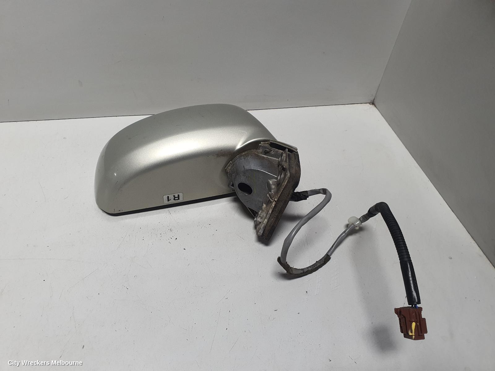 NISSAN TIIDA RIGHT DOOR MIRROR, C11, POWER, 3 WIRE TYPE, 09/2004 - 01/2013 - Image 1