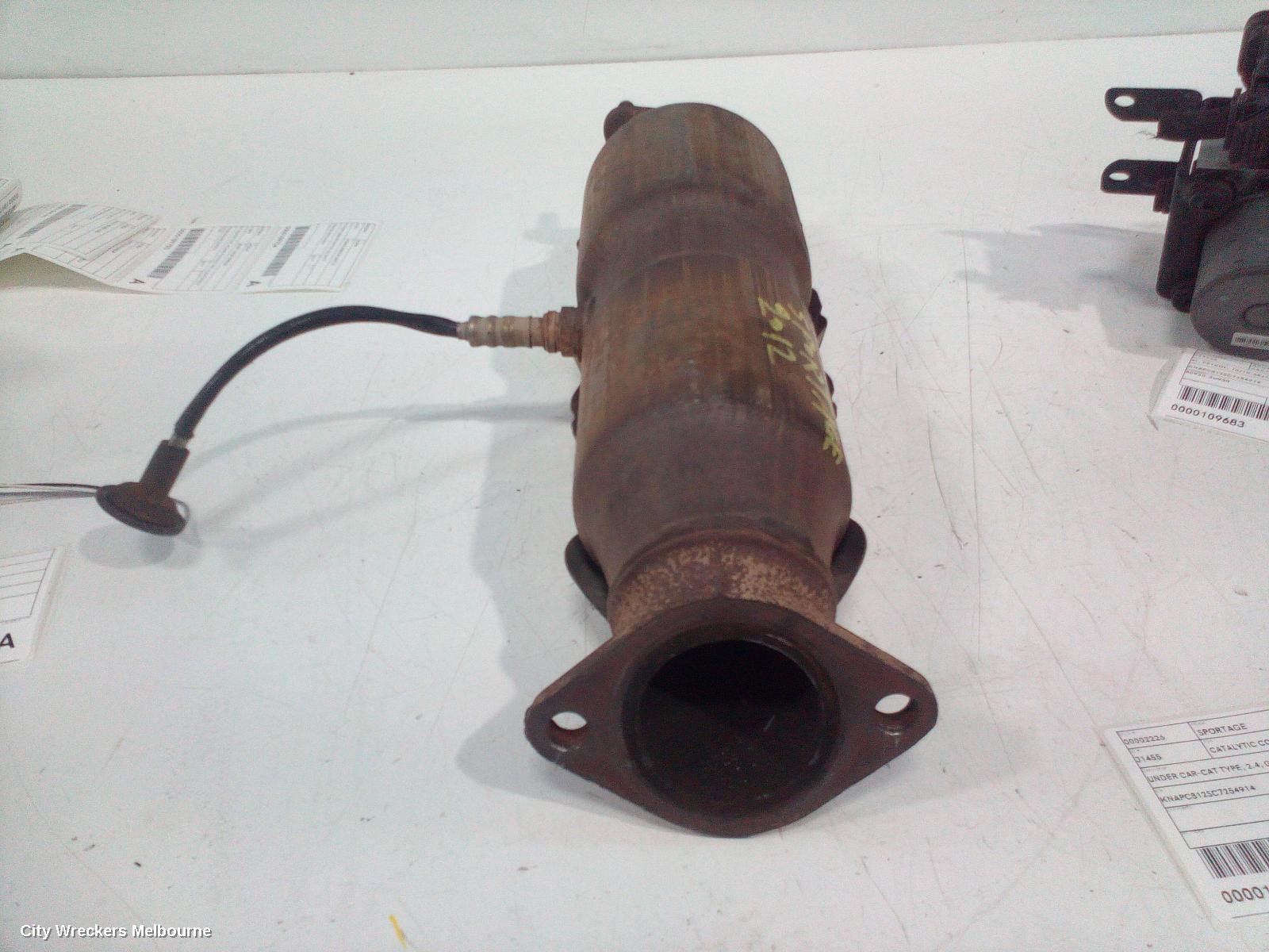 KIA SPORTAGE CATALYTIC CONVERTER, UNDER CAR-CAT TYPE, 2.4, G4KE, PETROL, SL, 05/2010 - 05/2013 - Image 2