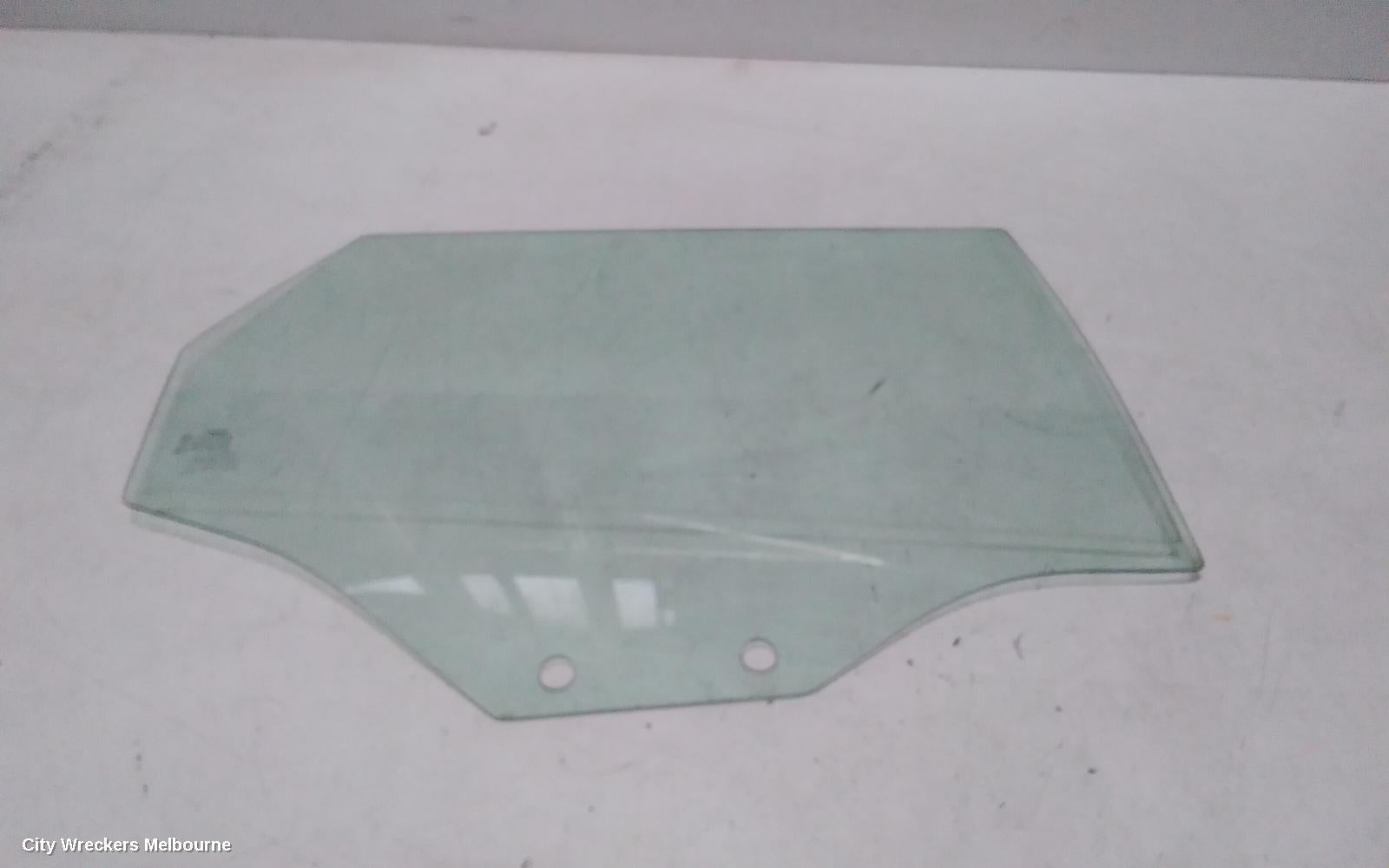 AUDI A3 RIGHT REAR DOOR WINDOW, 8P, 06/2004 - 04/2013 - Image 1
