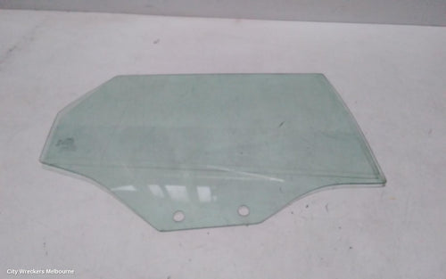 AUDI A3 RIGHT REAR DOOR WINDOW, 8P, 06/2004 - 04/2013 - Image 1