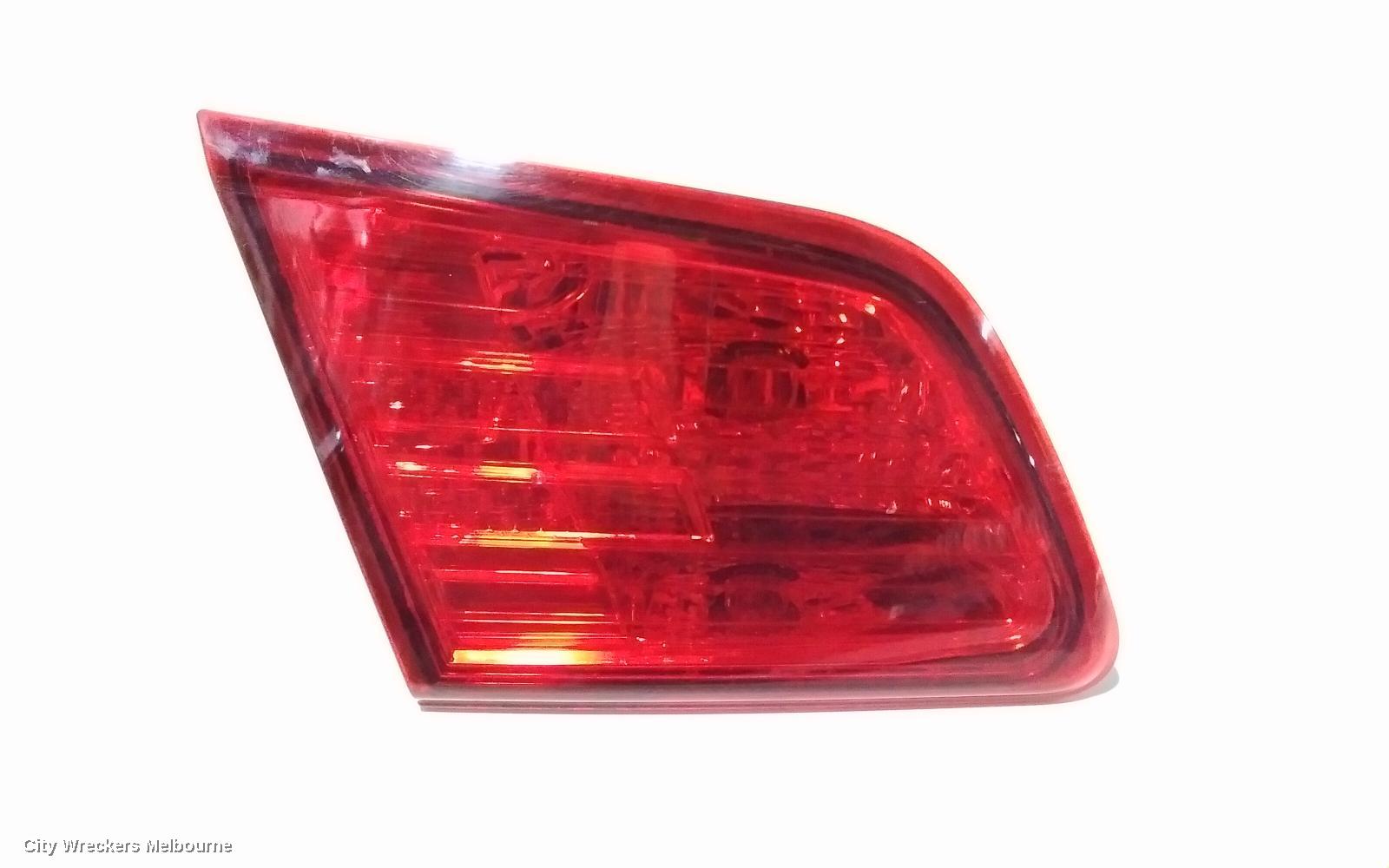 SUBARU LIBERTY REAR GARNISH, BOOTLID LAMP (LH SIDE), 5TH GEN, 07/2009 - 11/2014 - Image 2