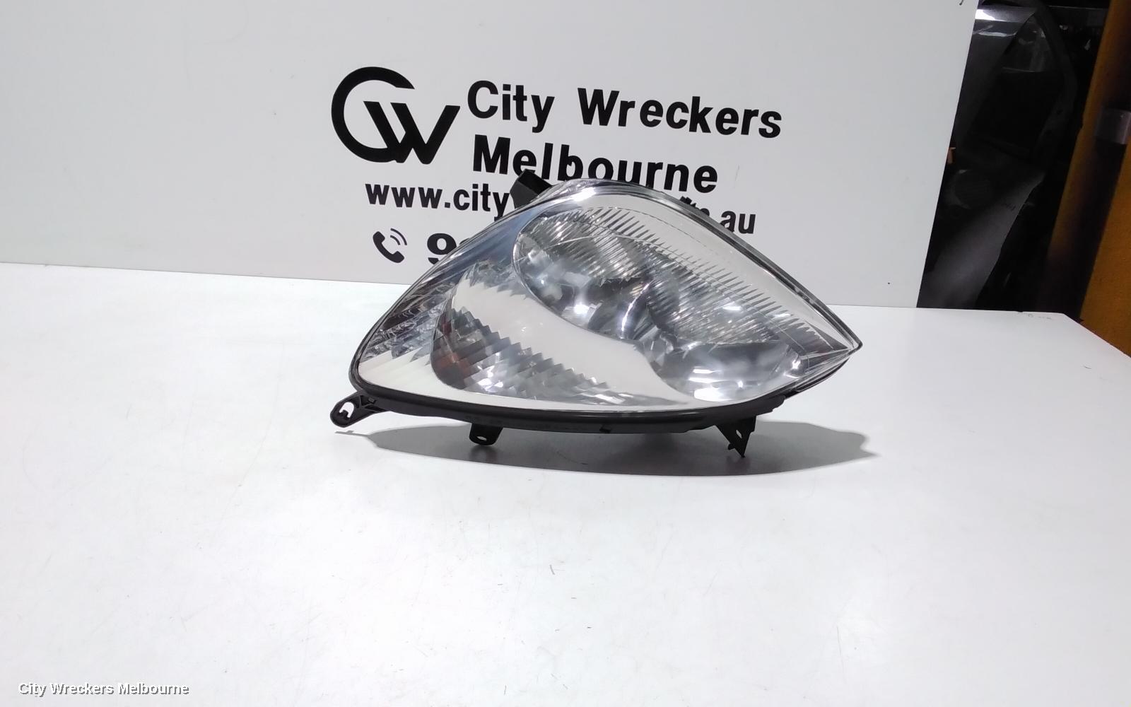 CITROEN C5 LEFT HEADLAMP, SER2, HALOGEN TYPE, 03/2005 ONWARDS - Image 2
