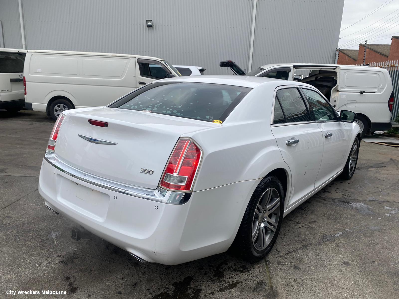 CHRYSLER 300C RIGHT FRONT DOOR, LX2, 07/2012 - 12/2021 - Image 3