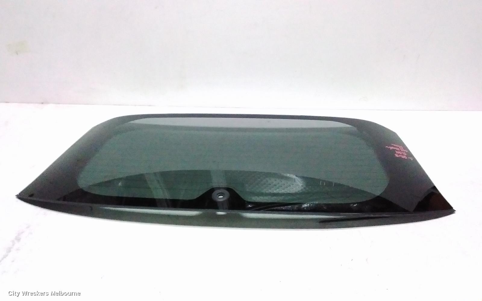 MITSUBISHI OUTLANDER REAR/TAILGATE GLASS, ZM, TAILGATE GLASS, PRIVACY TINT TYPE, 08/2021 ONWARDS - Image 2